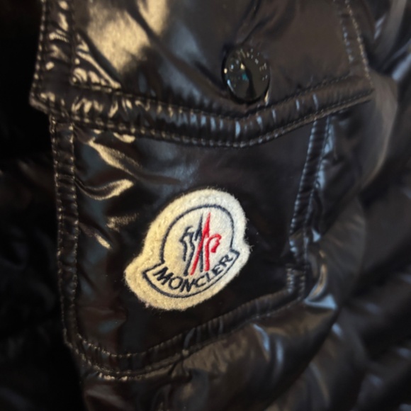 Monclear (5) - Picture 2 of 4